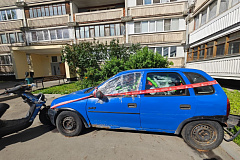 «Опель», государственный регистрационный знак Н894ОТ 15